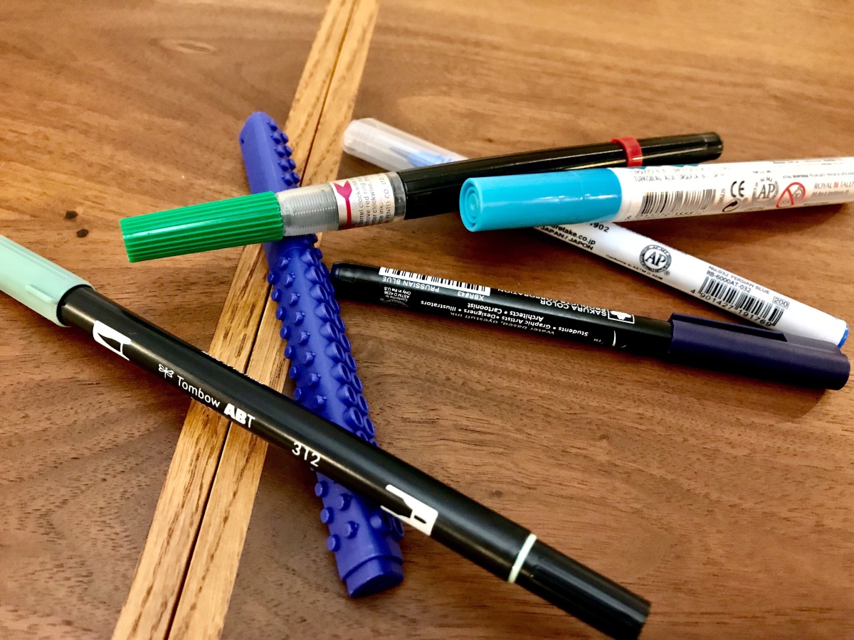 Ecoline Brush Pens Review (Compared to Karin Markers) - Ensign